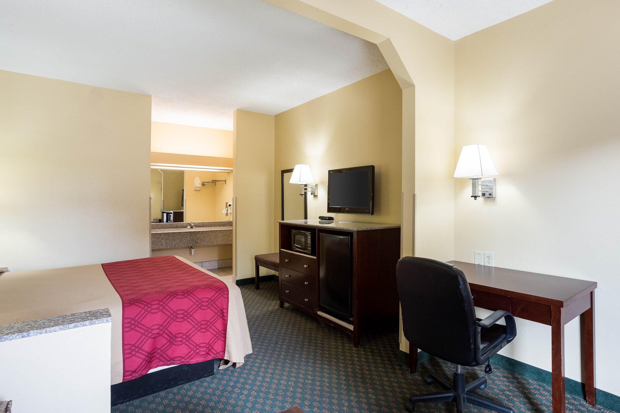 Rodeway Inn & Suites Новый Орлеан Экстерьер фото