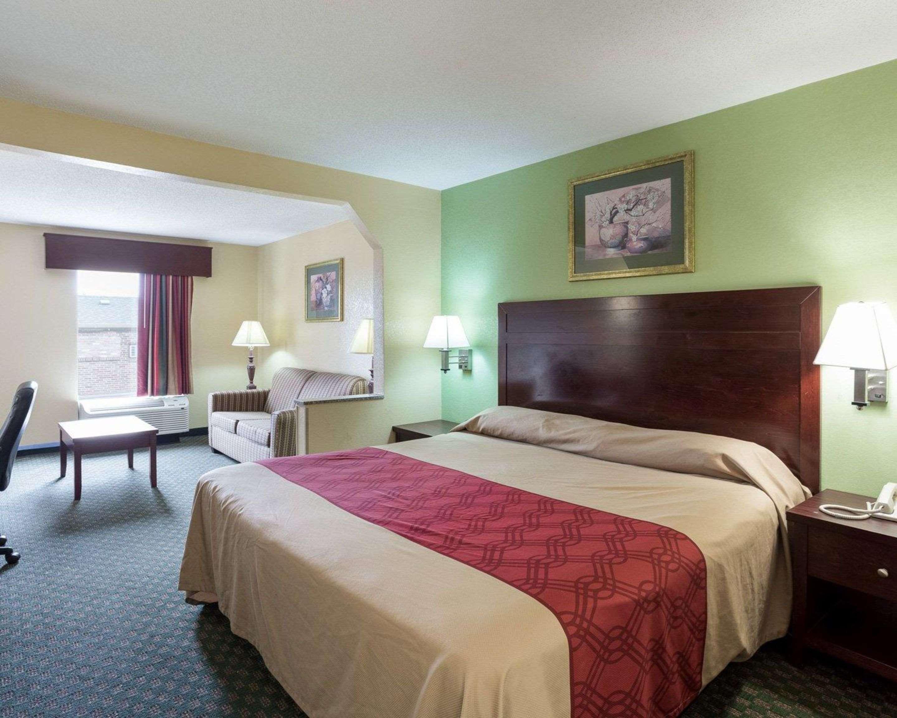 Rodeway Inn & Suites Новый Орлеан Экстерьер фото
